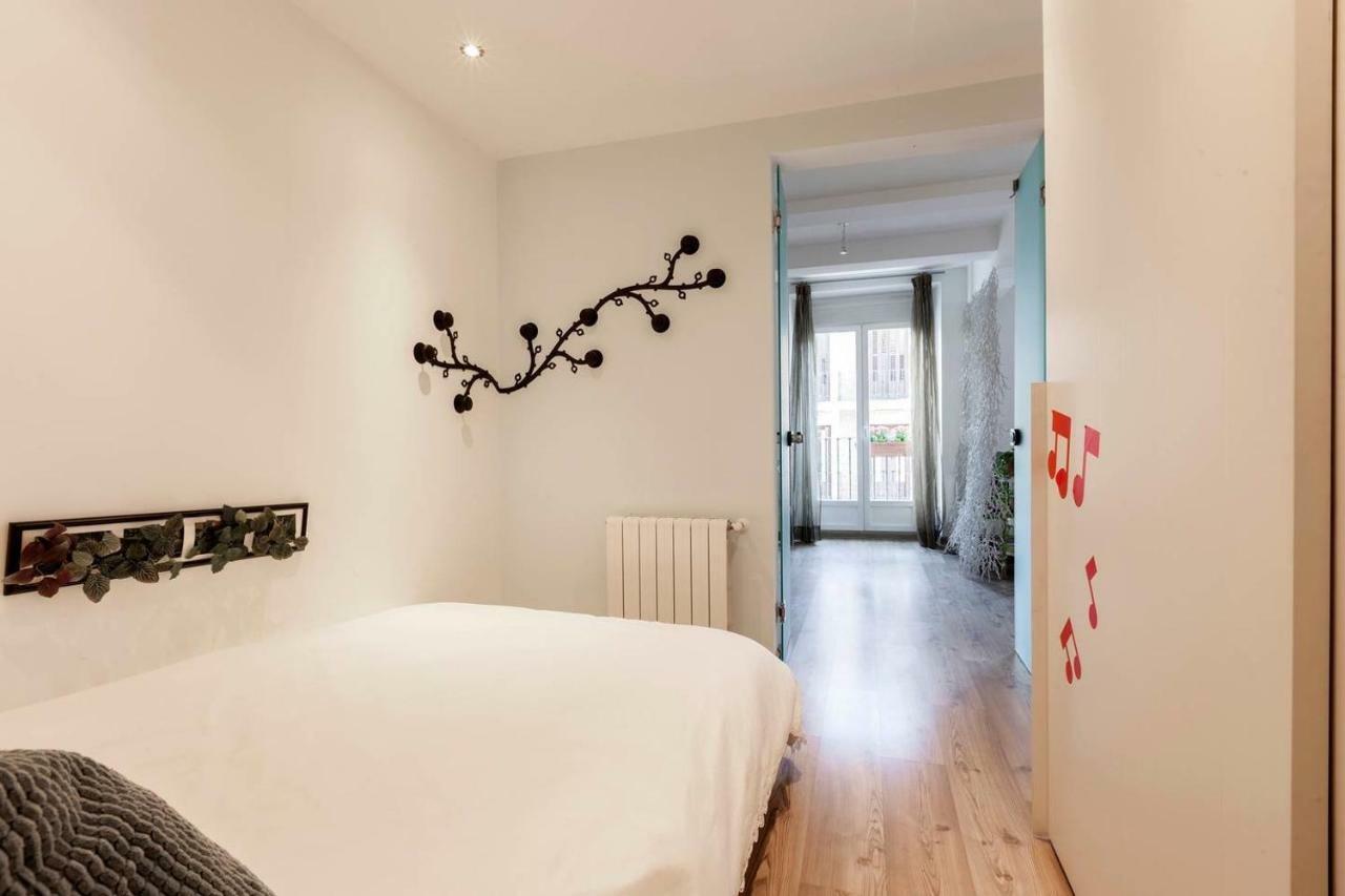 En Palacio Casa Entera con Dos Suites Madrid Exterior foto
